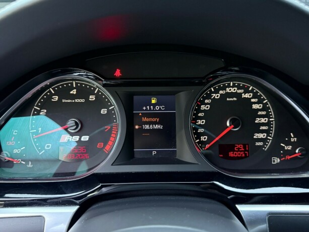 audi-rs6-bensin-2010-big-16