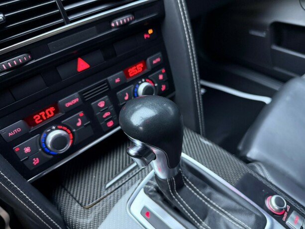 audi-rs6-bensin-2010-big-28