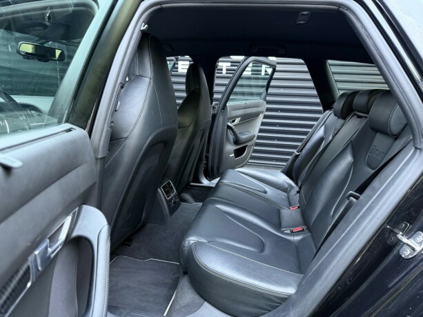 audi-rs6-bensin-2010-big-32