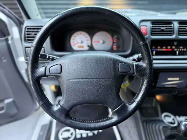 suzuki-jimny-bensin-2004-big-11