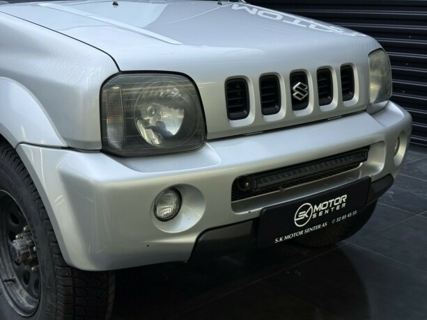 suzuki-jimny-bensin-2004-big-2