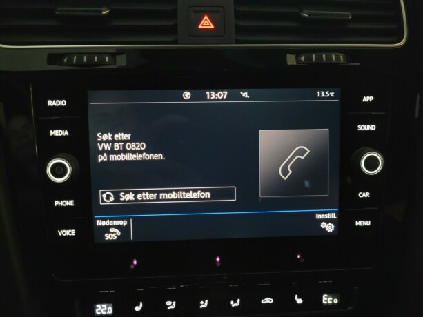 volkswagen-golf-plug-in-petrol-2019-big-28