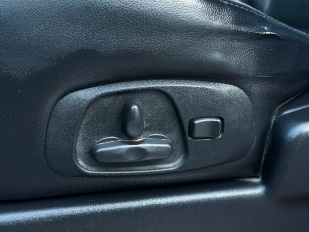 mitsubishi-pajero-diesel-2010-big-9