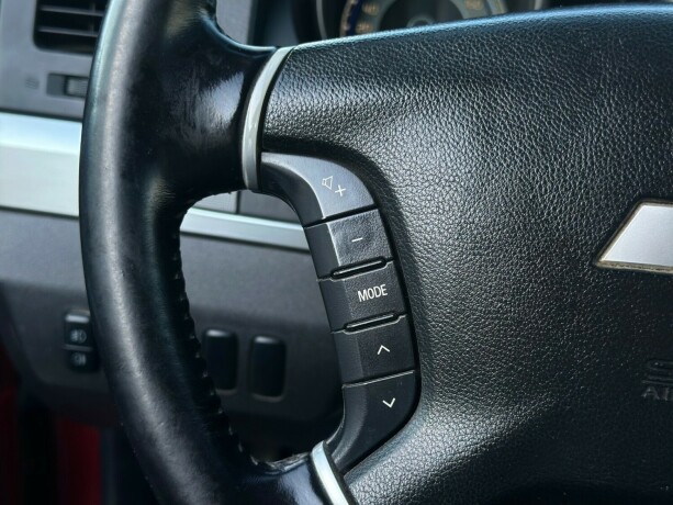 mitsubishi-pajero-diesel-2010-big-24