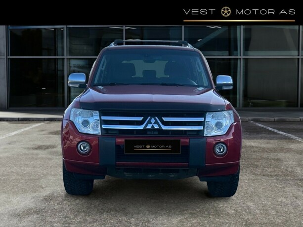 mitsubishi-pajero-diesel-2010-big-1