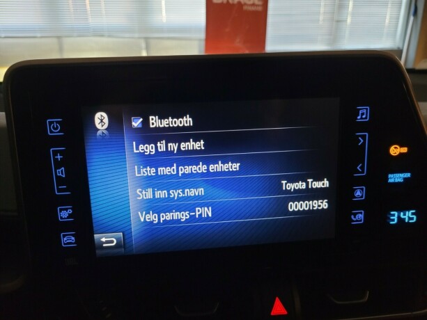 toyota-c-hr-elektrisitetbensin-2017-big-26