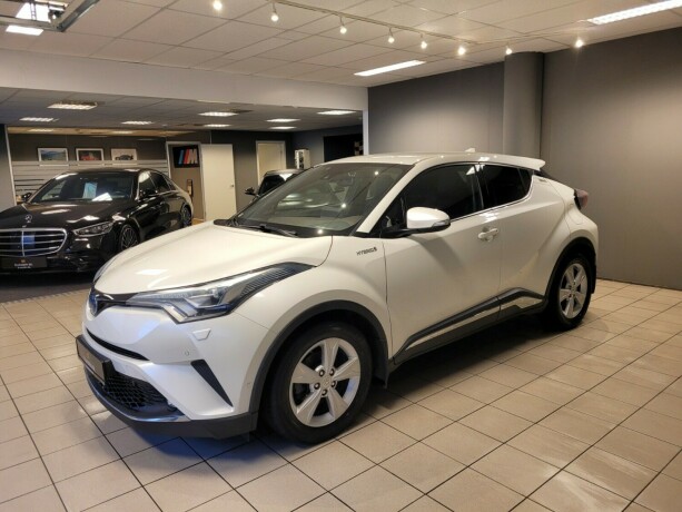 toyota-c-hr-elektrisitetbensin-2017-big-8