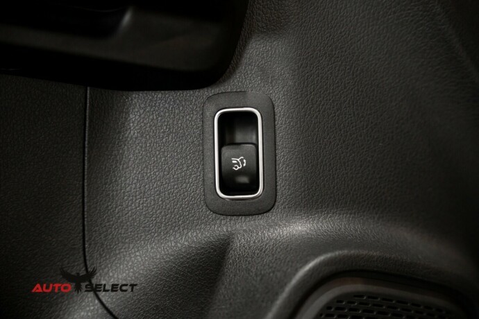 mercedes-benz-eqb-elektrisitet-2022-big-28