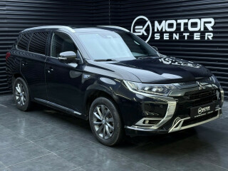Mitsubishi | Outlander | Elektrisitet+bensin | 2019