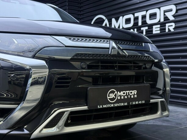 mitsubishi-outlander-elektrisitetbensin-2019-big-4