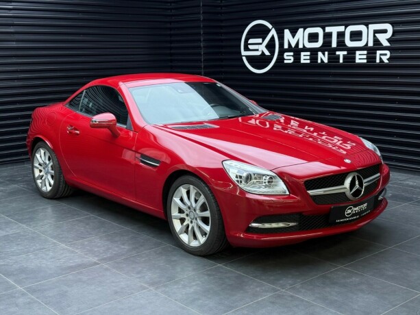 mercedes-benz-slk-bensin-2012-big-1