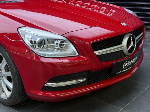 mercedes-benz-slk-bensin-2012-big-4