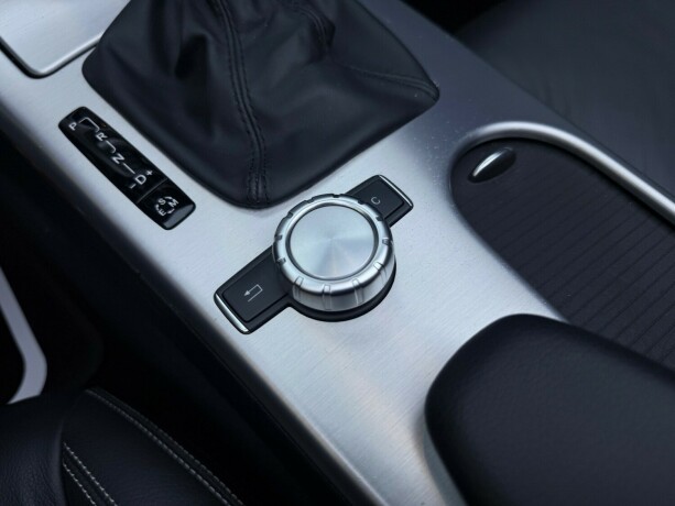 mercedes-benz-slk-bensin-2012-big-28