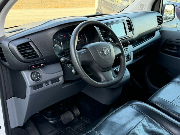 toyota-proace-diesel-2019-big-6