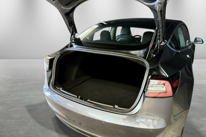 tesla-model-3-elektrisitet-2019-big-10