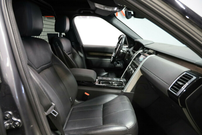 land-rover-discovery-diesel-2019-big-8