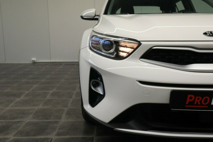 kia-stonic-bensin-2018-big-4