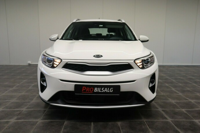 kia-stonic-bensin-2018-big-6