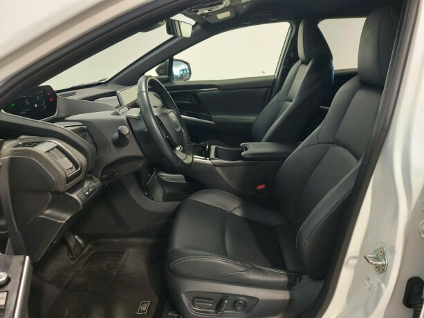 toyota-bz4x-elektrisitet-2024-big-18