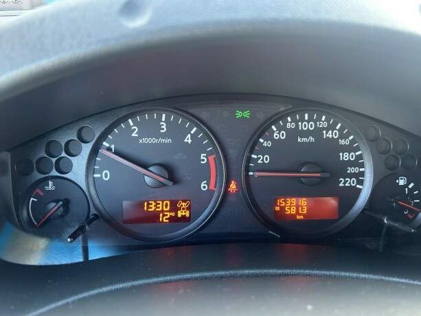 nissan-navara-diesel-2011-big-17