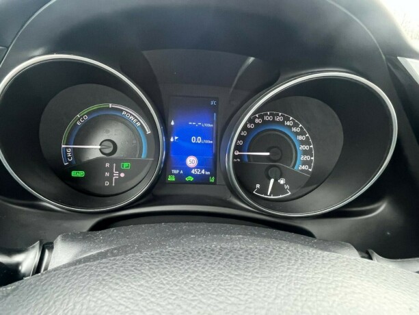 toyota-auris-elektrisitetbensin-2017-big-7