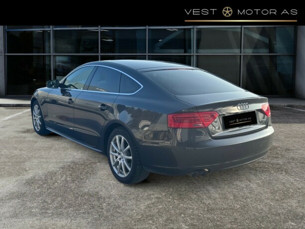 audi-a5-diesel-2011-big-4