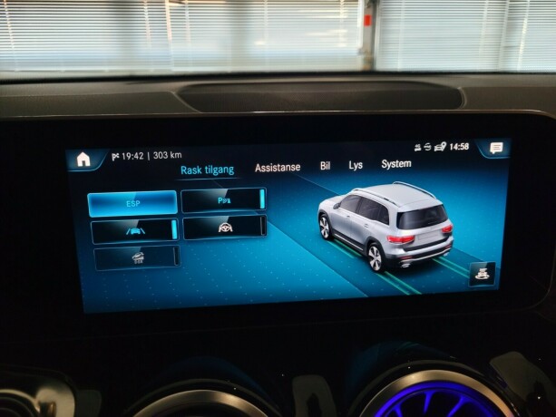 mercedes-benz-glb-diesel-2020-big-46