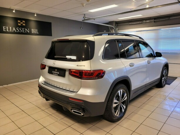 mercedes-benz-glb-diesel-2020-big-6