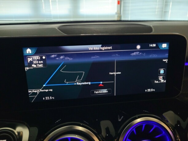 mercedes-benz-glb-diesel-2020-big-39