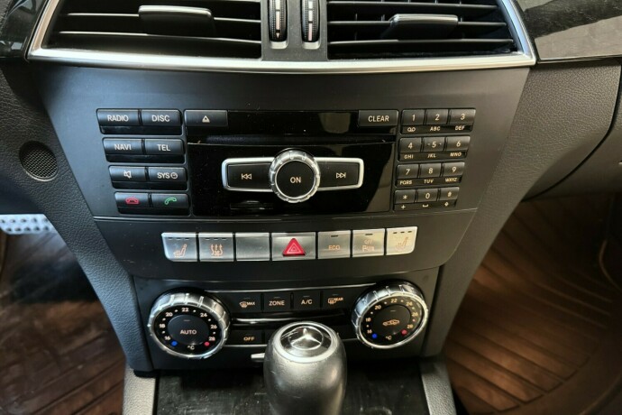 mercedes-benz-c-klasse-diesel-2012-big-15