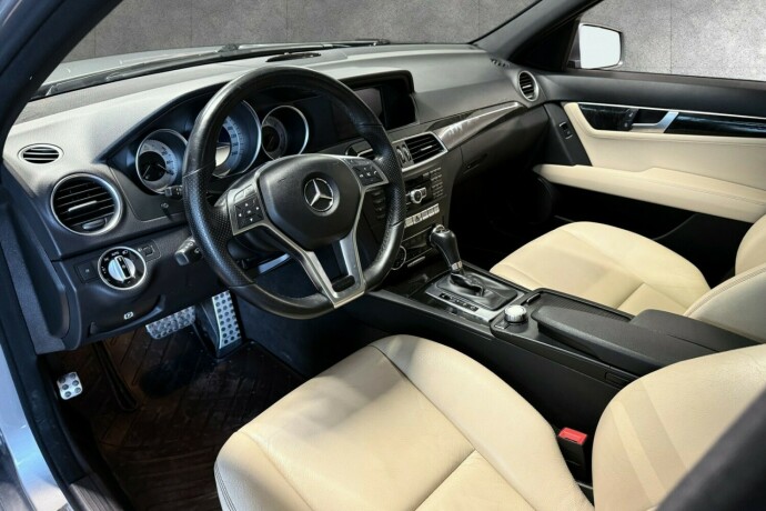 mercedes-benz-c-klasse-diesel-2012-big-8