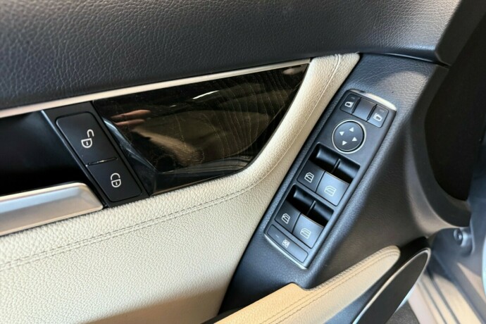 mercedes-benz-c-klasse-diesel-2012-big-19