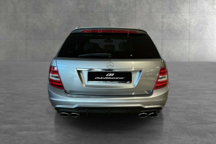 mercedes-benz-c-klasse-diesel-2012-big-4