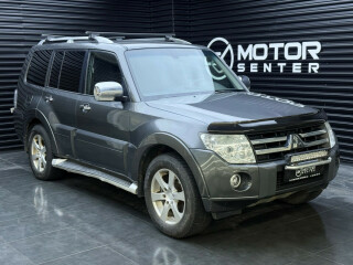 Mitsubishi | Pajero | Diesel | 2010