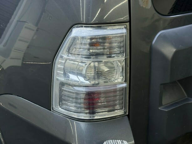 mitsubishi-pajero-diesel-2010-big-5
