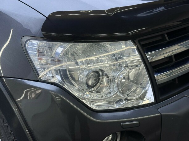 mitsubishi-pajero-diesel-2010-big-3