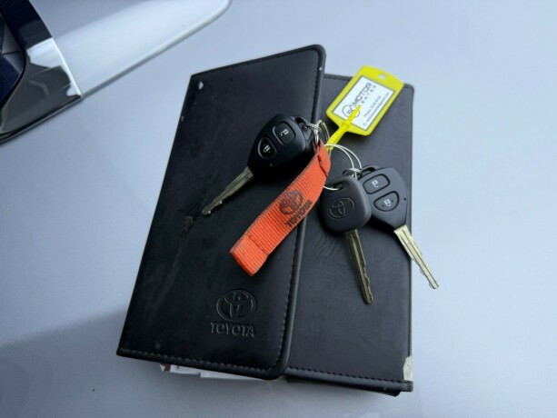 toyota-hilux-diesel-2015-big-34