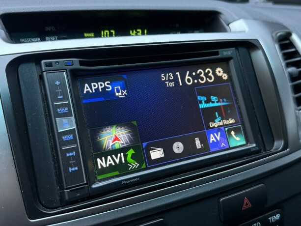 toyota-hilux-diesel-2015-big-22