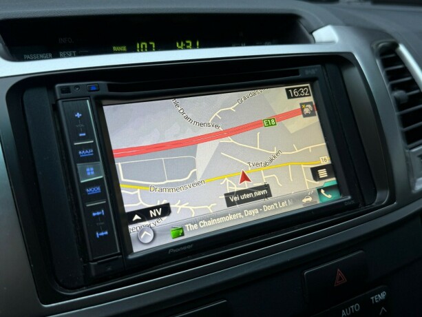 toyota-hilux-diesel-2015-big-21