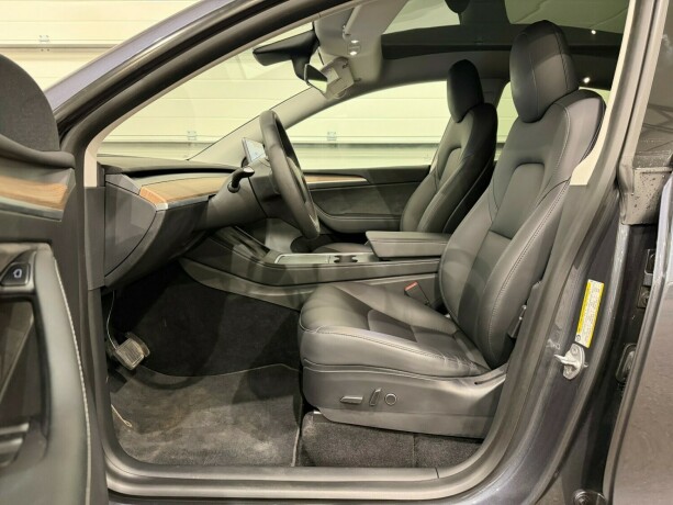 tesla-model-y-elektrisitet-2021-big-7