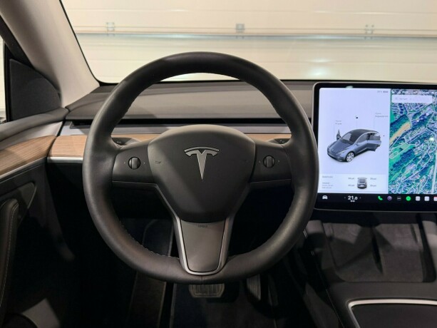 tesla-model-y-elektrisitet-2021-big-18