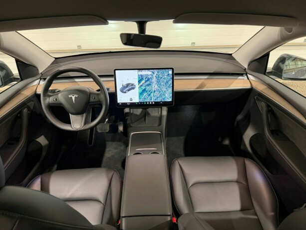 tesla-model-y-elektrisitet-2021-big-17