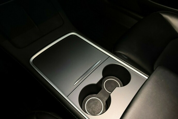 tesla-model-3-elektrisitet-2022-big-32