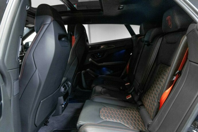 lamborghini-urus-bensin-2023-big-20