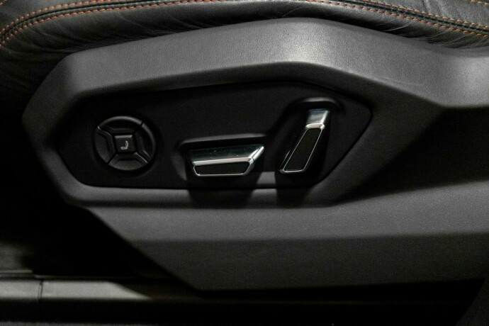 lamborghini-urus-bensin-2023-big-19