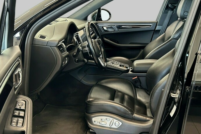 porsche-macan-diesel-2017-big-6