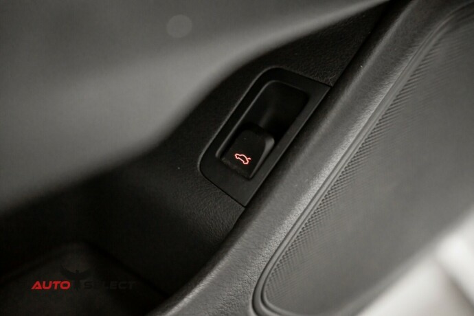 audi-a7-bensin-2011-big-23