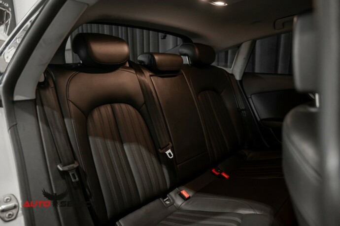 audi-a7-bensin-2011-big-14