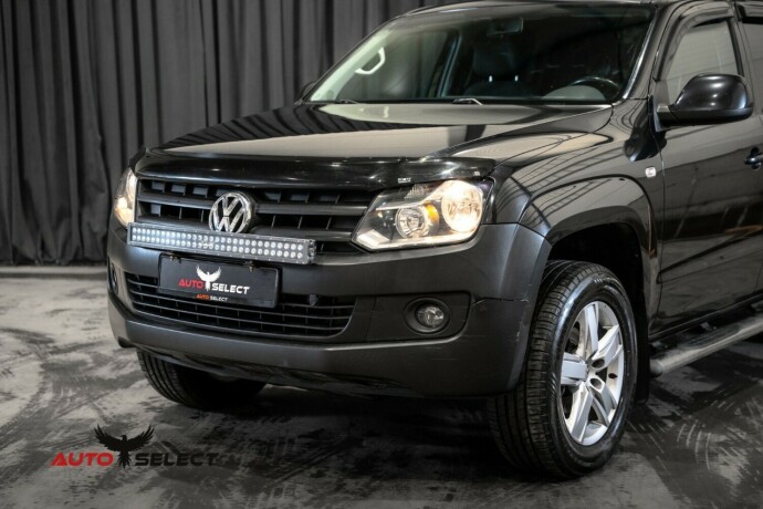 volkswagen-amarok-diesel-2011-big-6