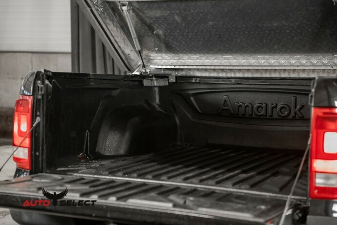 volkswagen-amarok-diesel-2011-big-10